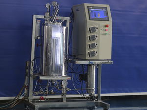 实验室光生物反应器