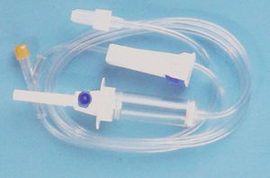 带滴水室输液器 1