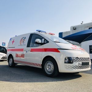 辅助医护救护车