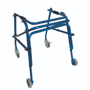 4轮助行车