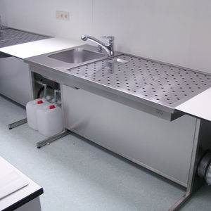 肉眼检查实验室工作站