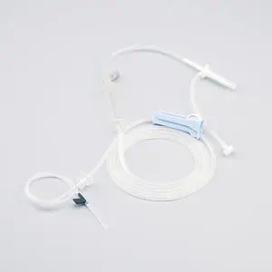 带滴水室输液器- Jianxi Sanxin Medtec Co., Ltd. - 带龙头阀/ 带过滤