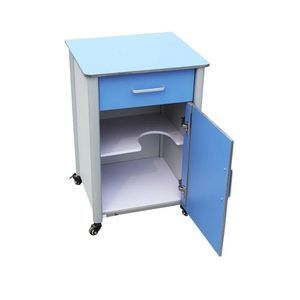 带滑轮床头柜 1