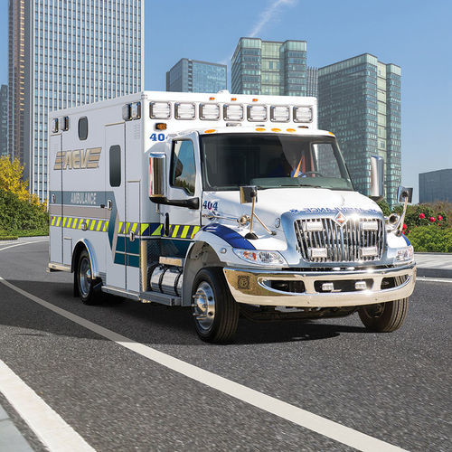 隔间式救护车 - American Emergency Vehicles