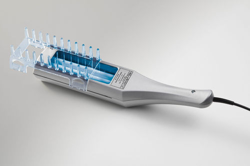 生发光疗灯 - dermalight® 80 - Dr. Hönle Medizintechnik - 手提式 / UV-B