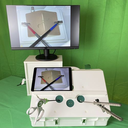 泌尿护理模拟器 - eoSim SurgTrac Urology - eoSurgical - 培训 / 缝合 / 腹腔镜