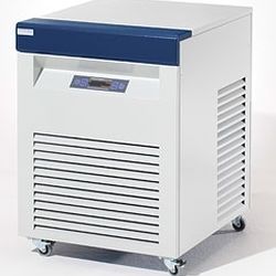 紧凑型实验室冷却机 - 010-A-RB400 - Van der Heijden Labortechnik GmbH - 循环式 / 移动式 / 空气冷却