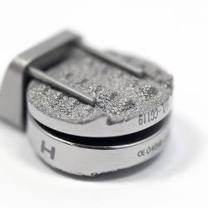 颈椎间盘假体 - DYNALIS-C® - NEURO FRANCE Implants