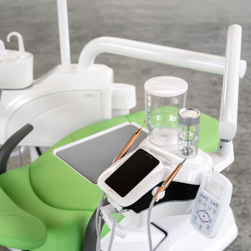 牙科疾病预防设备 / 带椅子 - HYGIENE DENTAL UNIT - SIMPLE&SMART - 带卫生系统 / 带器械架 / 带LED照明