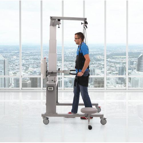 手动直立机 - PhysioGait  - HealthCare International - 带滑轮 / 辅助行走 / 背带式