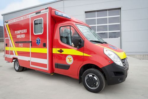 重症监护救护车 - Renault Master - DELTAMED SRL - 隔间式 / C型
