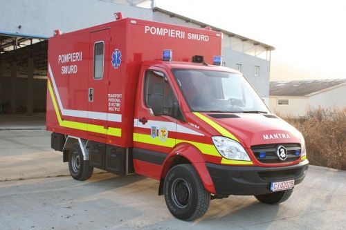 模块化救护车 - Mercedes Sprinter - DELTAMED SRL - 四驱 / 全地形