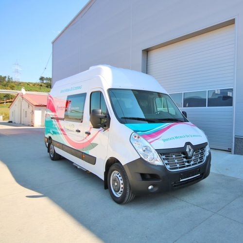 实验室移动医疗车 - DELTAMED SRL - 厢式货车