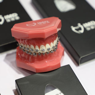 金属下颌正畸托架