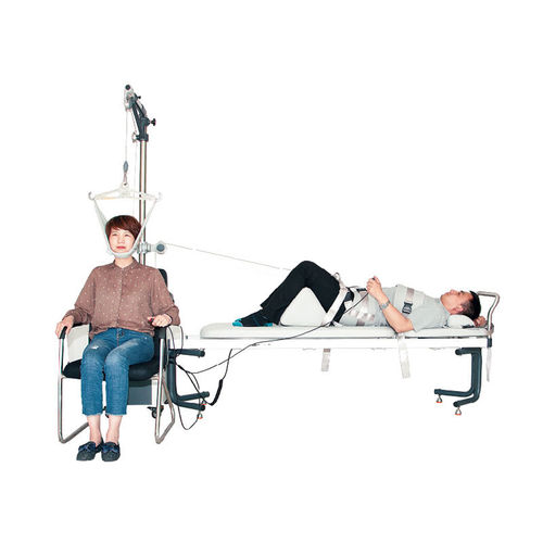 颈部和腰部牵引床 - TQ20 - Shandong Zepu Medical Technology