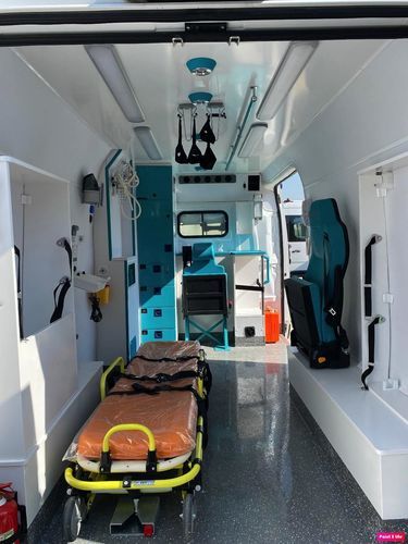 厢式救护车 - eos ambulance - 氧气治疗