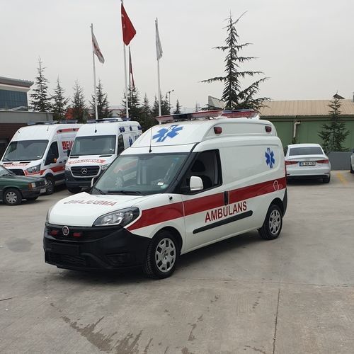 运输病患救护车 - Fiat Doblo - eos ambulance - 小型厢式货车 / 氧气治疗