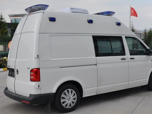 传染病风险控制救护车 - Volkswagen Transporter - eos ambulance - 运输病患 / 厢式货车 / 氧气治疗