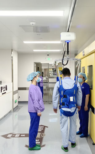 电池供电移位机 - CL100 series - Shanghai Meddo Medical Devices Co., Ltd. - 吊顶 / 高度可调节 / 自承重