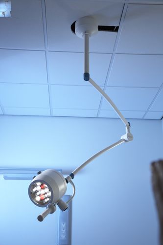 吊顶无影灯 - Astralite HD-LED® - Brandon Medical - 移动式 / LED / 小型手术