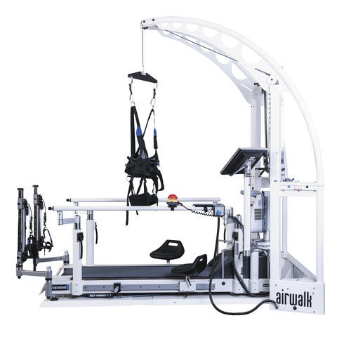 扶手跑步机 - locomotion® 150/50 DE med - h/p/cosmos sports & medical - 带坐袋