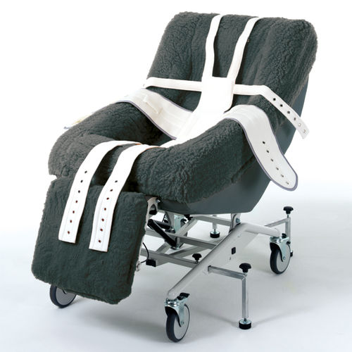 斜躺式休息椅 - V102-4100 - Horcher Medical Systems - 手动 / 带滑轮 / 带脚托