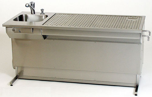 肉眼检查实验室工作站 - UCS-E-1750 - KUGEL medical GmbH & Co. KG/库尔医疗技术 - 用于样本制备 / 落地 / 带水槽