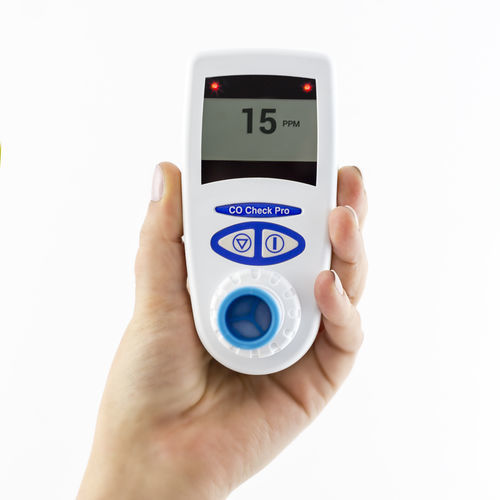 一氧化碳呼吸分析仪 - CO Check Pro - MD Diagnostics Ltd - 吸烟 / 电子 / 手提式