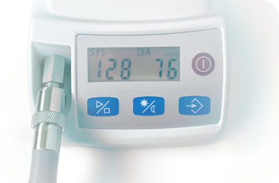 手持电子血压计 - Mobil-O-Graph ABP - ScottCare