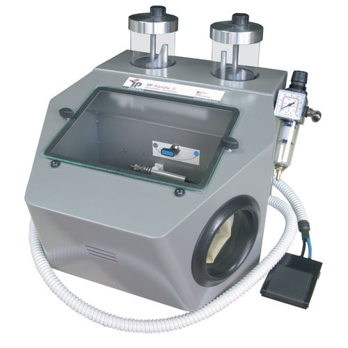 气动喷砂机 - IP Sandy 2  - IP Division (IP Dent) Technische Produkte GmbH - 2个存储罐 / 精准 / 双舱