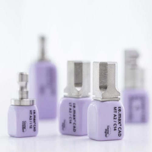 玻璃陶瓷牙科材料 - IPS e.max® CAD - Ivoclar Vivadent/义获嘉伟瓦登特 - 混合动力 / 用于牙嵌 / 用于牙贴面