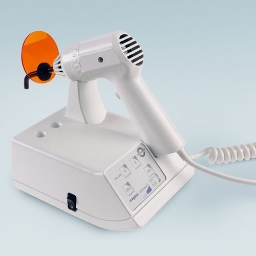 牙科光固化机 - Megalux Softstart - MEGADENTA Dentalprodukte GmbH   - 树脂用 / 卤素