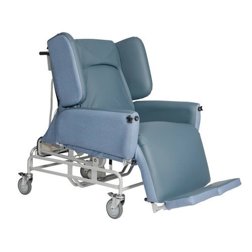 倾斜起身椅 - MAXI AIR - Axis Medical and Rehabilitation - 手动 / 肥胖症 / 带脚托