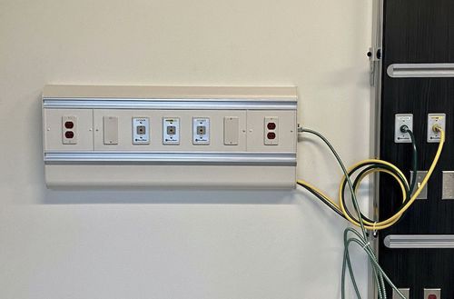 卧式床头设备带 - PROVIDER PLUS® 6540-AC - Modular Services Company - 壁挂 / 重症监护科