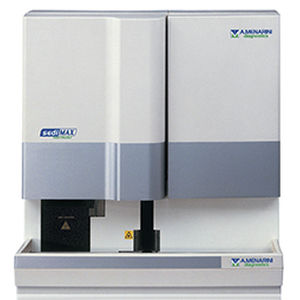 尿液沉淀物分析仪 / 自动 - sediMAx conTRUST  - Menarini Diagnostics - 临床诊断 / 台式