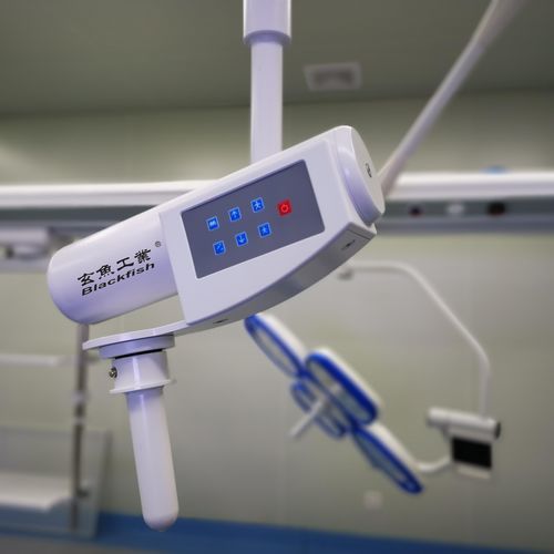 吊顶无影灯 - BF-G650 - BLACKFISH INDUSTRIES (SHANGHAI) CO.,LTD - 移动式 / LED / 110V / 60Hz