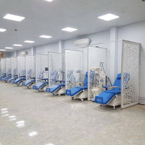 电动血液透析床 - PY-YD-210S - Nanning Passion Medical Equipment - 3分区式 / 带滑轮 / 可调高度