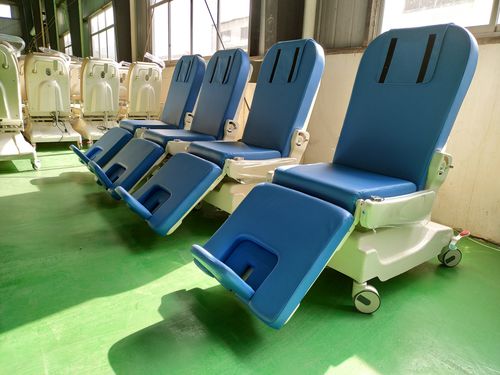 电动采血椅 - PY-YD-410S - Nanning Passion Medical Equipment - 3分区式 / 带滑轮 / 可调高度
