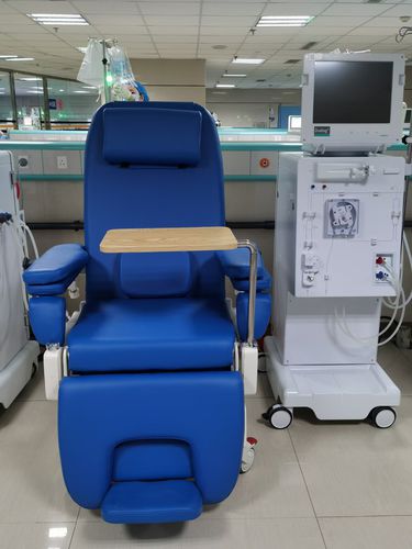 电动血液透析床 - PY-YD-310 - Nanning Passion Medical Equipment - 3分区式 / 化疗 / 带滑轮