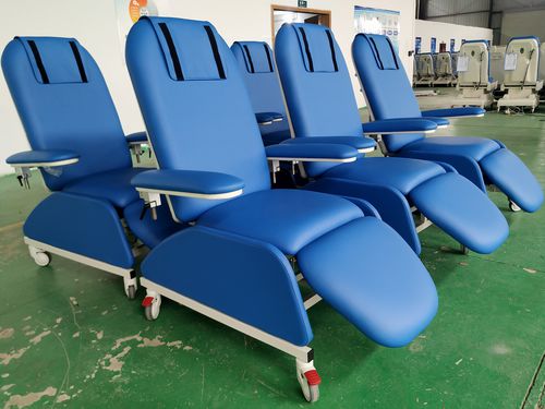 电动血液透析床 - PY-YD-810 - Nanning Passion Medical Equipment - 3分区式 / 化疗 / 带滑轮