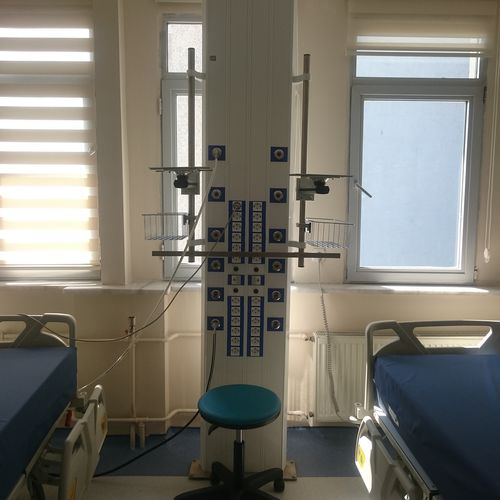 垂直床头设备带 - SINAN - Koncare medical Technologie - 模块化 / 重症监护科 / 带照明