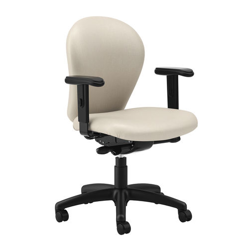 带扶手办公椅 - Gotcha - National Office Furniture - 带轮