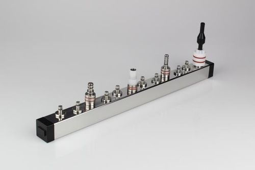 医疗适配器 - Flexio Injektionsschiene Vierkant HYG 5 - IC Medical GmbH - 直线型 / 不锈钢